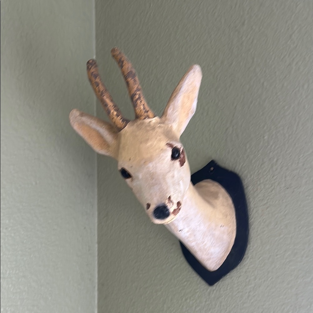 Rustic Animal Head Wall Decor